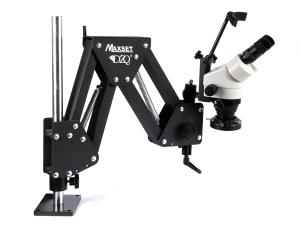 Mikroskop przemysłowy na długim ramieniu