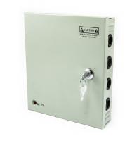 Metalowa skrzynka rozdzielcza dla modułowego zasilacza z 9 wyjściami zabezpieczającymi