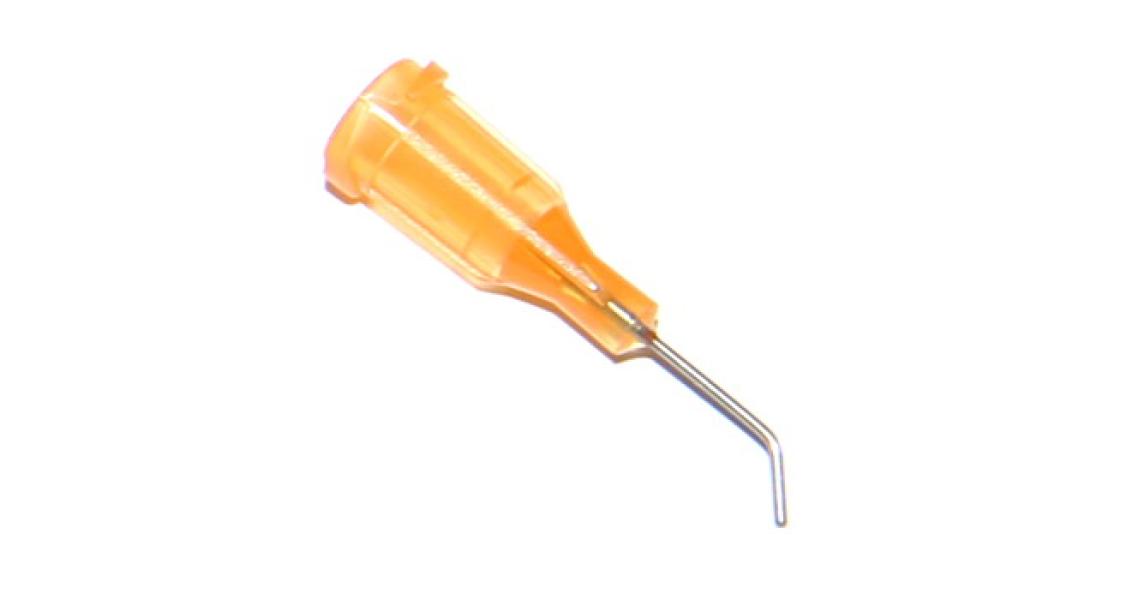 zakrzywione pod kątem 45° igły dozujące z kaniulą ze stali nierdzewnej pomarańczowe 23G 1szt