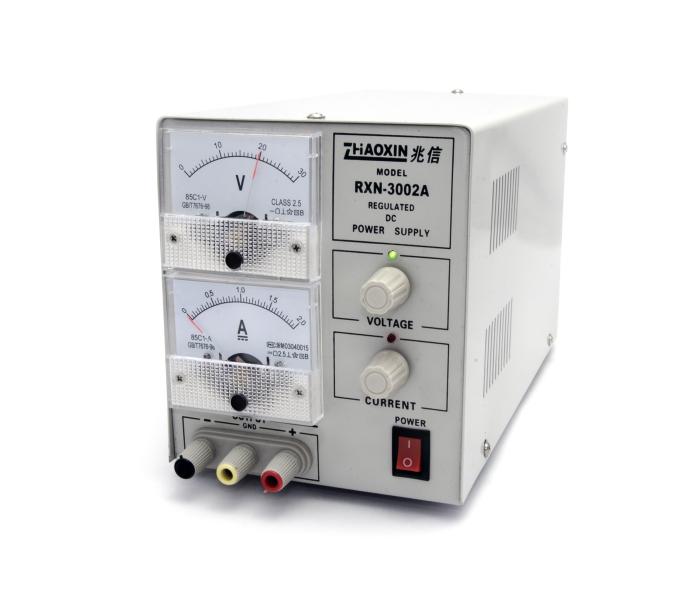Zasilacz laboratoryjny RXN-3002A 0-30V/2A