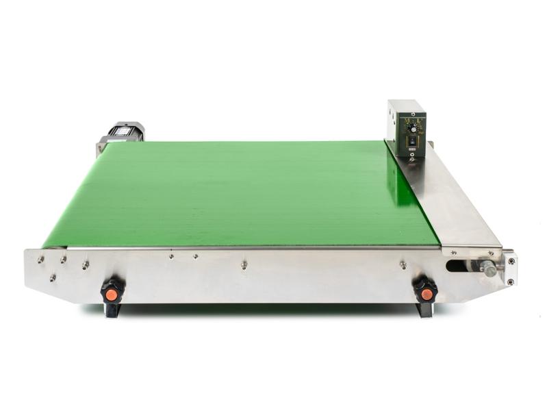 Przenośnik taśmowy do zgrzewarki ciągłej DBF-770 o szerokości 600 mm