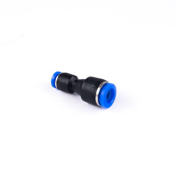 Złącze węża - redukcja 8 mm - 4 mm