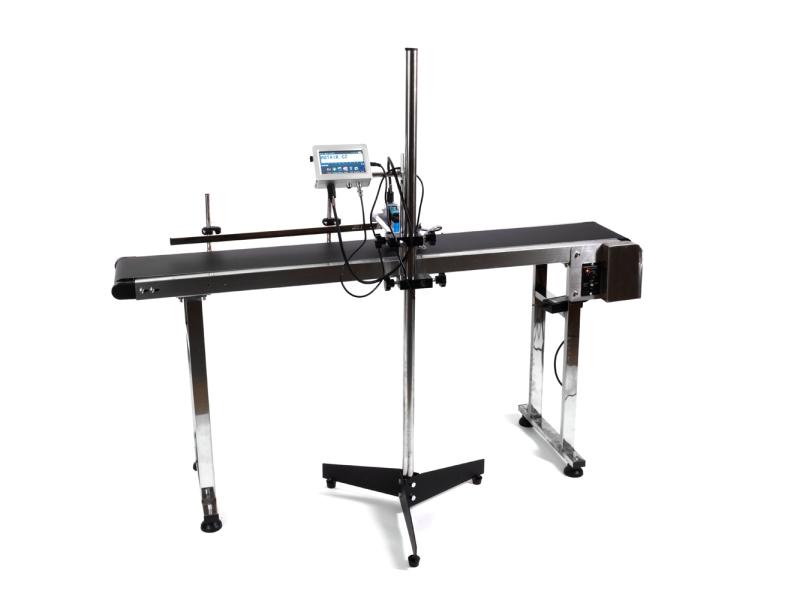 Drukarka atramentowa YAOMATEC TIJ z przenośnikiem taśmowym do drukowania opakowań, butelek i pudełek