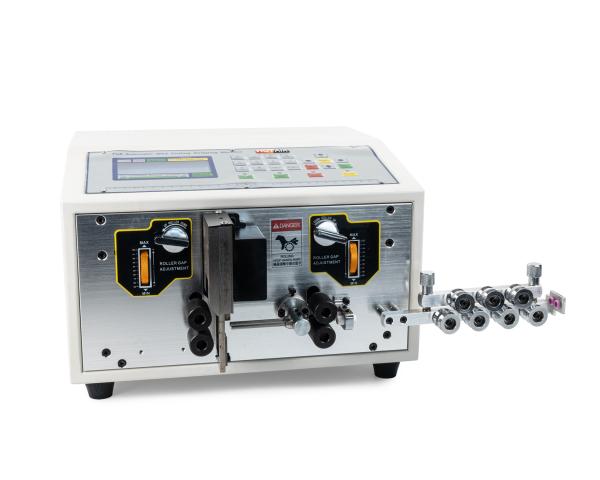 Automatyczna maszyna do cięcia i ściągania izolacji SWT608-SDB/N